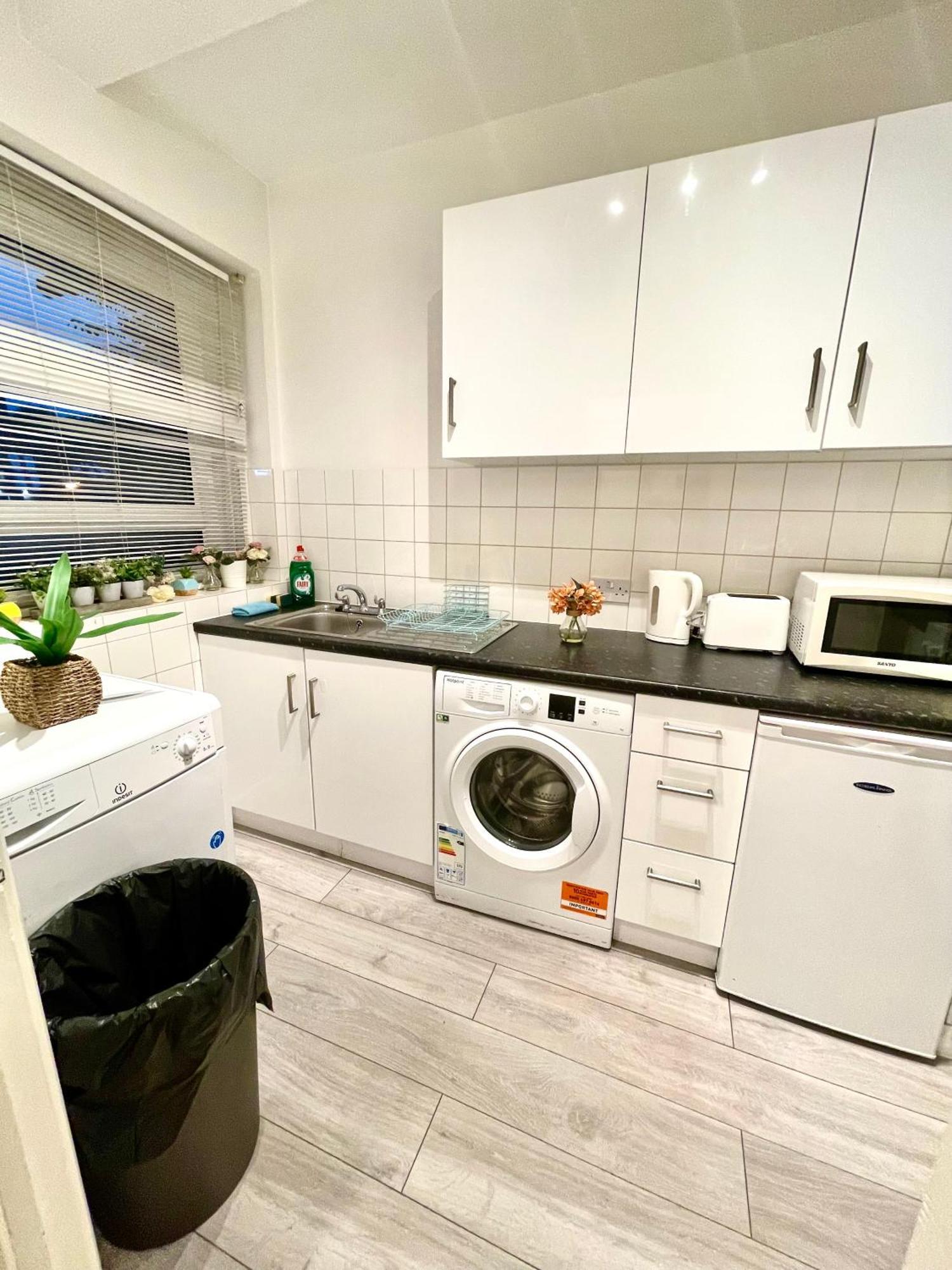 2 Bed Flat Near To London Bridge Apartment Екстериор снимка